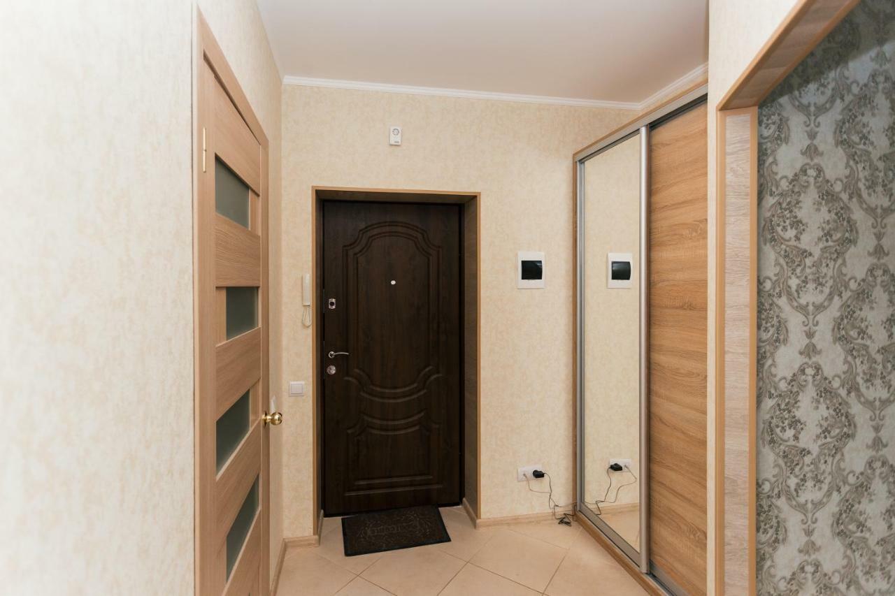 סומי Luxury Apart-Hotel On Kharkovskaya New Building 6 Floor מראה חיצוני תמונה